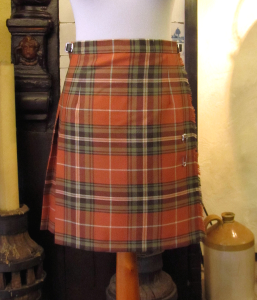 Ladies Mini Kilt 101 -Carran Loop